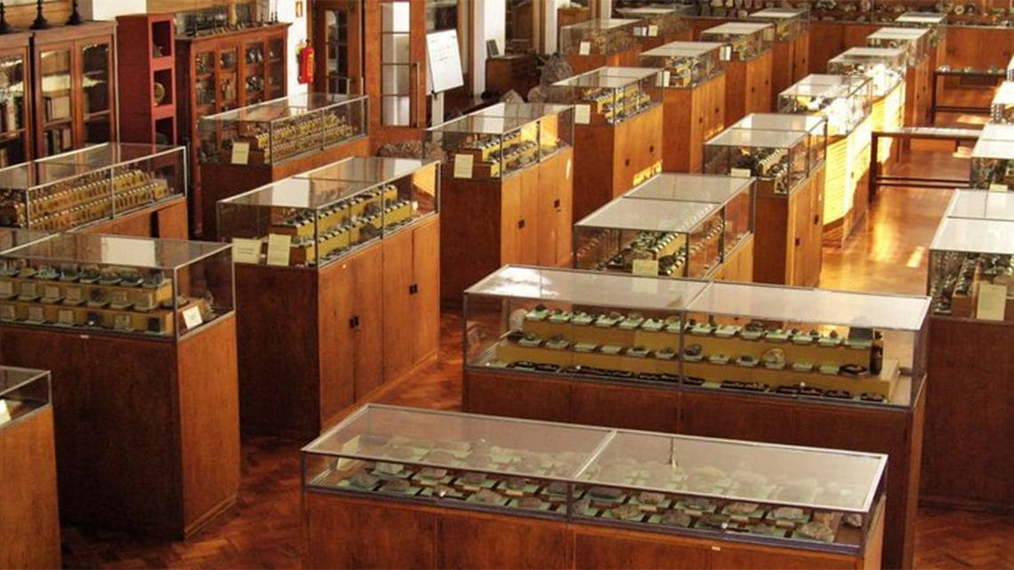 Museu de Mineralogia e Petrologia Alfredo Bensaúde